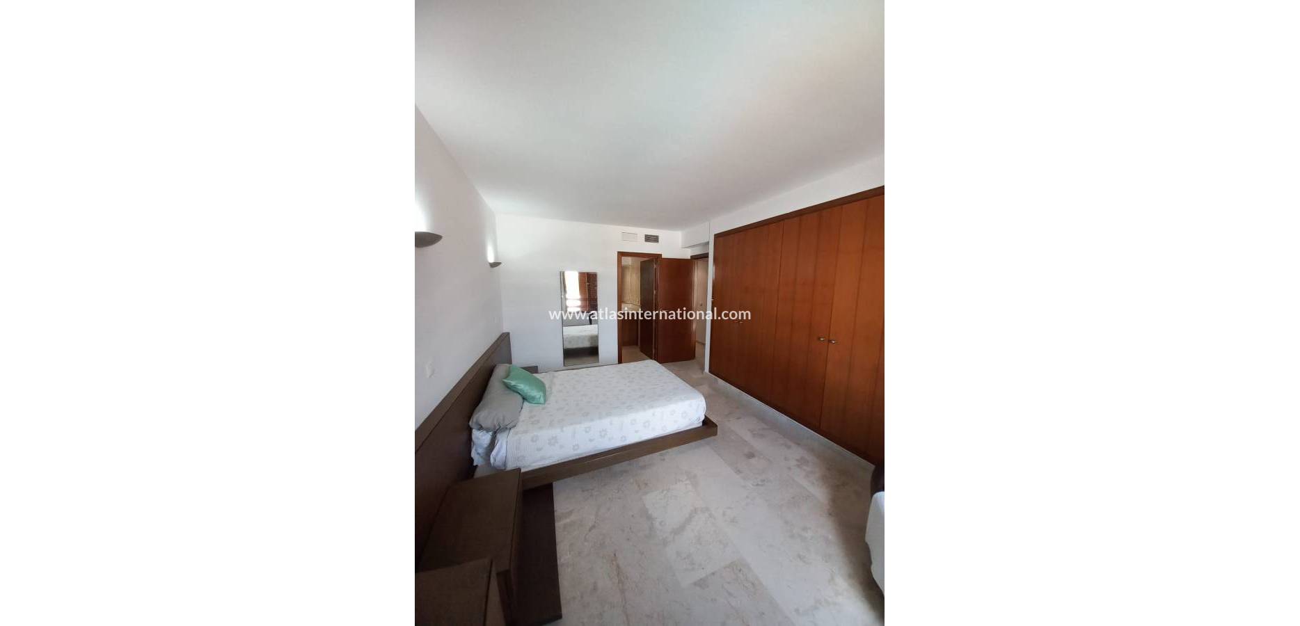 Venta - Apartamento - Mil Palmeras