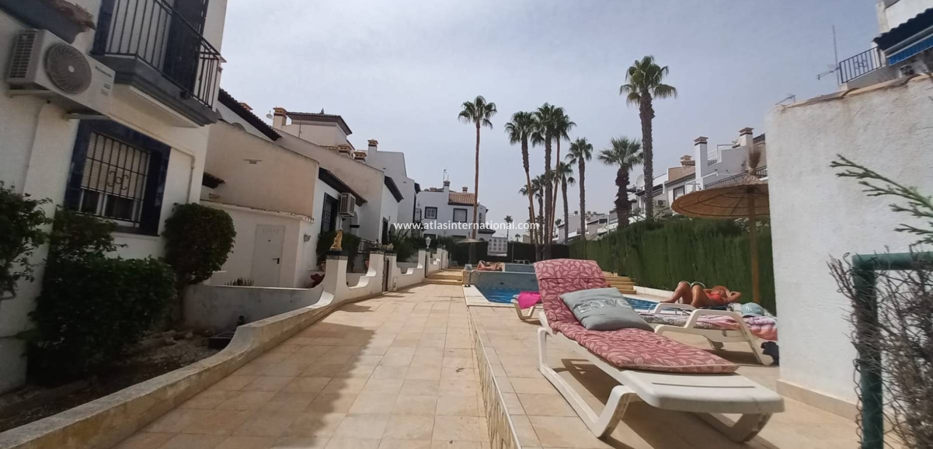 Resale - Duplex - Villamartin