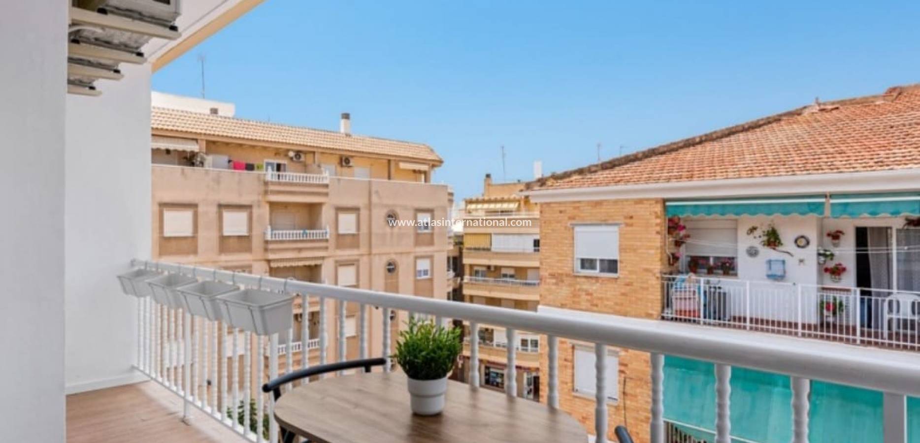 Resale - Apartamento - Torrevieja