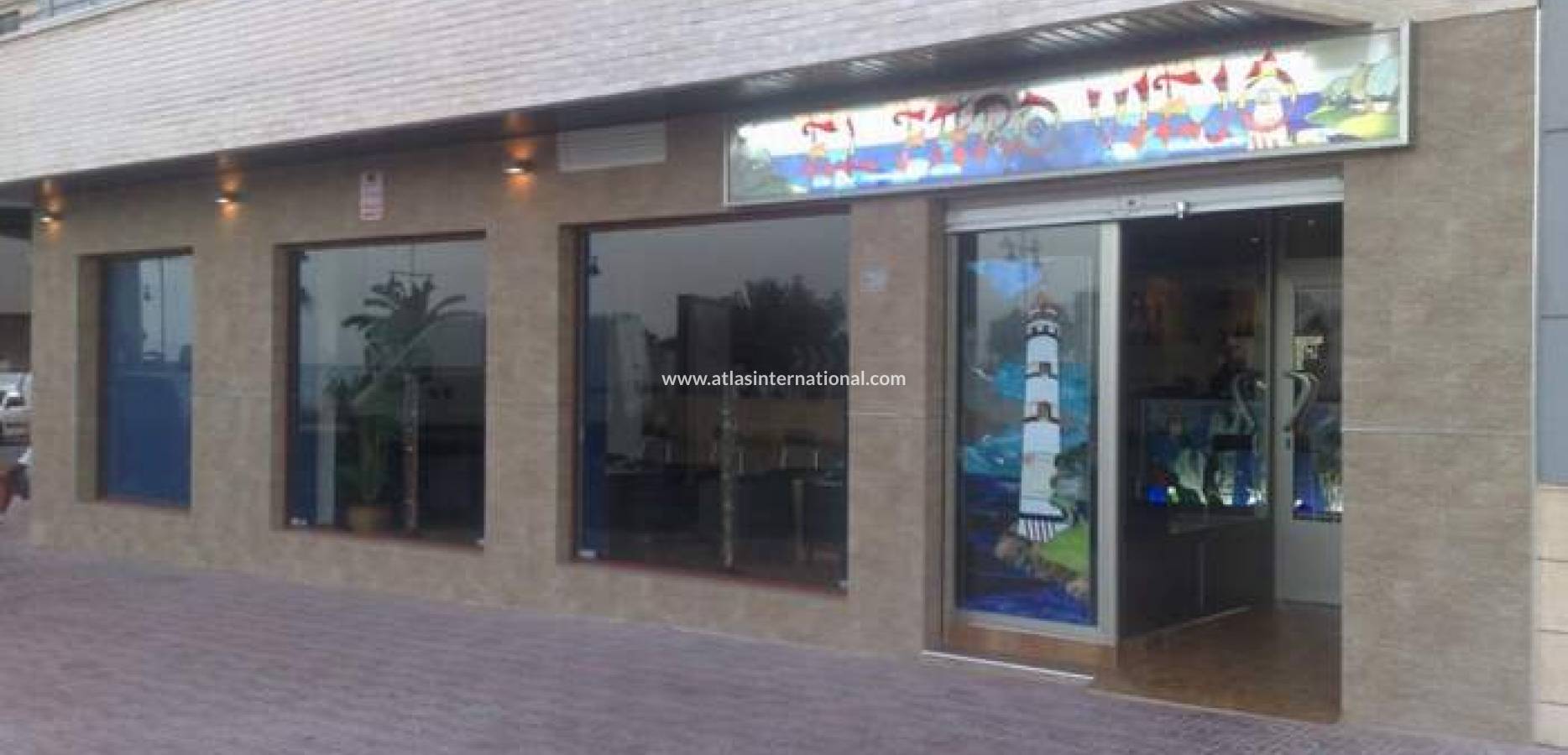 Herverkoop - Local comercial - Torrevieja