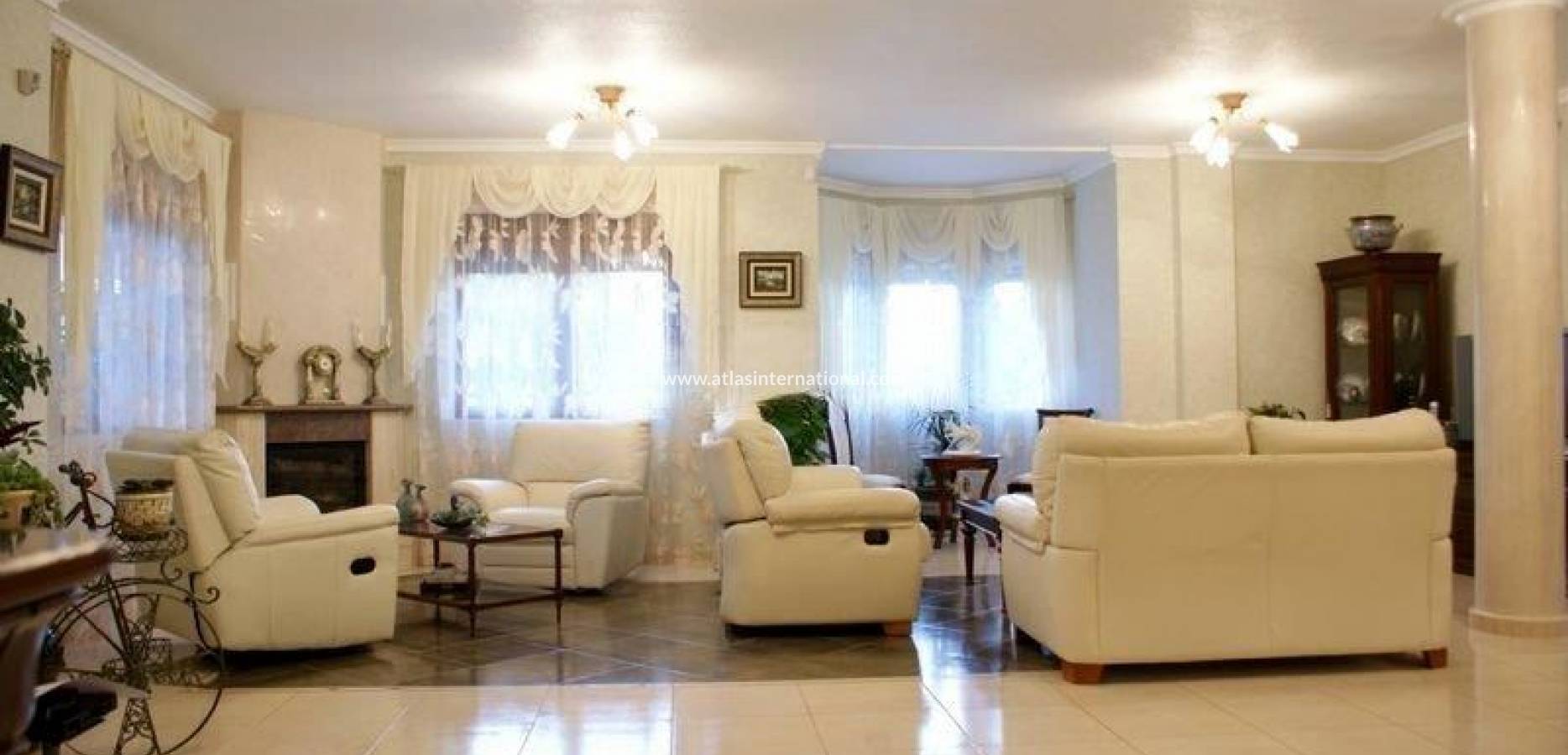 Resale - Villa - Ciudad Quesada