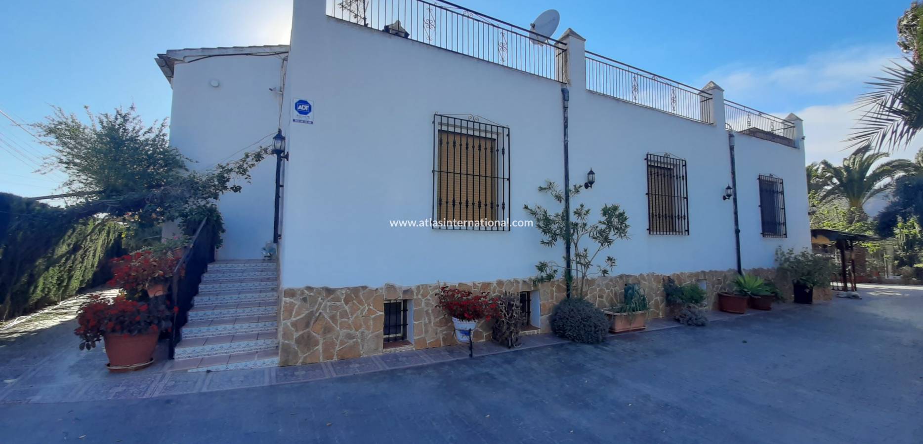 Resale - Finca - Orihuela