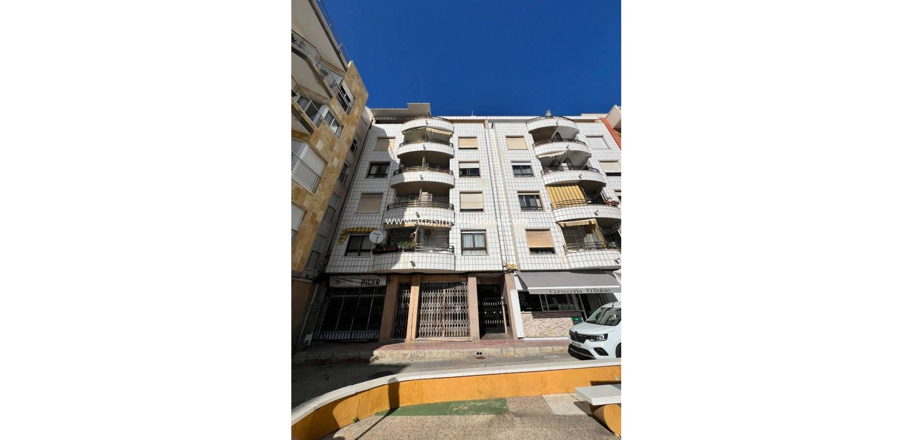 Odsprzedaż - Apartament - Torrevieja