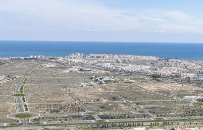 Íbúð · Nýbygging - Torrevieja · Alicante · Spánn