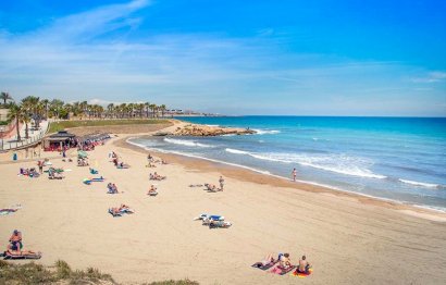 Íbúð · Nýbygging - Torrevieja · Alicante · Spánn