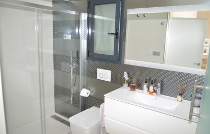 Villa · Resale - Pilar de la Horadada · Alicante · Spain