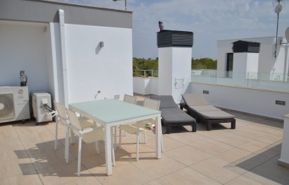 Villa · Resale - Pilar de la Horadada · Alicante · Spain