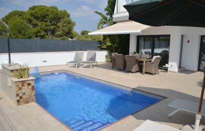 Villa · Resale - Pilar de la Horadada · Alicante · Spain