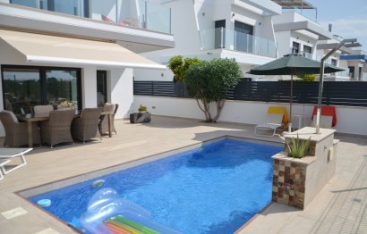 Villa · Resale - Pilar de la Horadada · Alicante · Spain