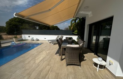 Villa · Resale - Pilar de la Horadada · Alicante · Spain