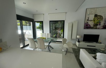 Villa · Resale - Pilar de la Horadada · Alicante · Spain
