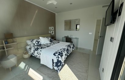 Villa · Resale - Pilar de la Horadada · Alicante · Spain
