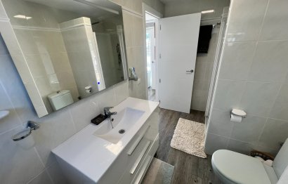 Villa · Revente - Villamartin · Alicante · Espagne