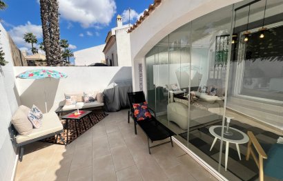 Villa · Revente - Villamartin · Alicante · Espagne