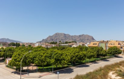Raðhús · Nýbygging - Callosa de Segura · Alicante · Spánn