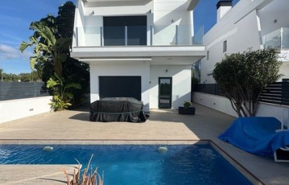 Villa · Resale - Pilar de la Horadada · Alicante · Spain