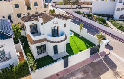 Villa · Obra nueva - Orihuela Costa · Alicante · España
