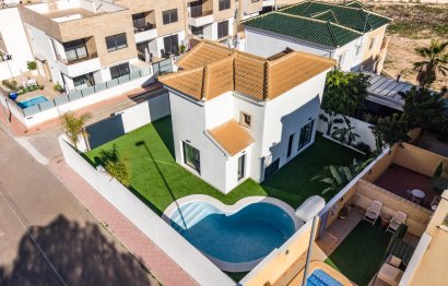 Villa · Obra nueva - Orihuela Costa · Alicante · España