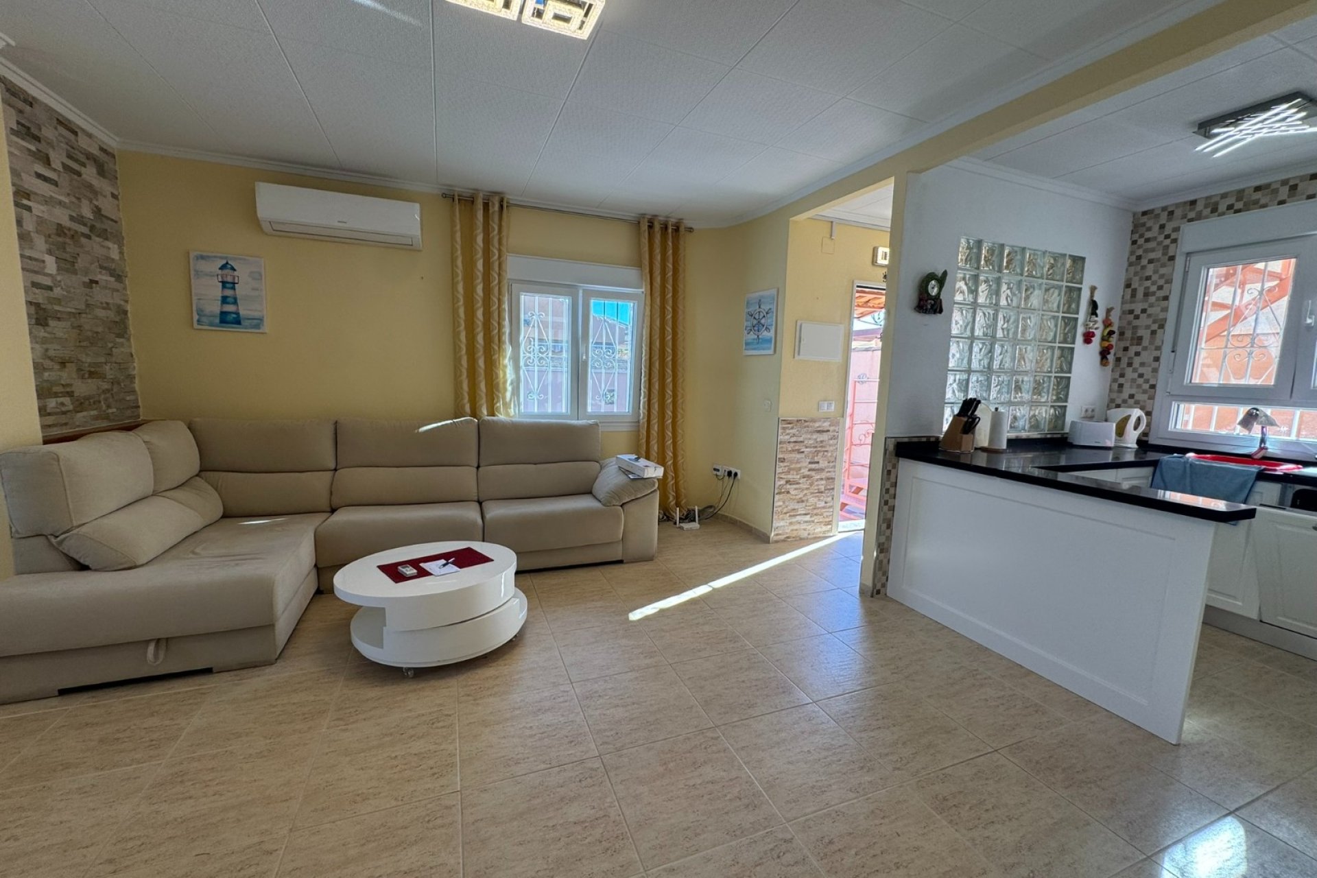 Revente - Villa - Mil Palmeras