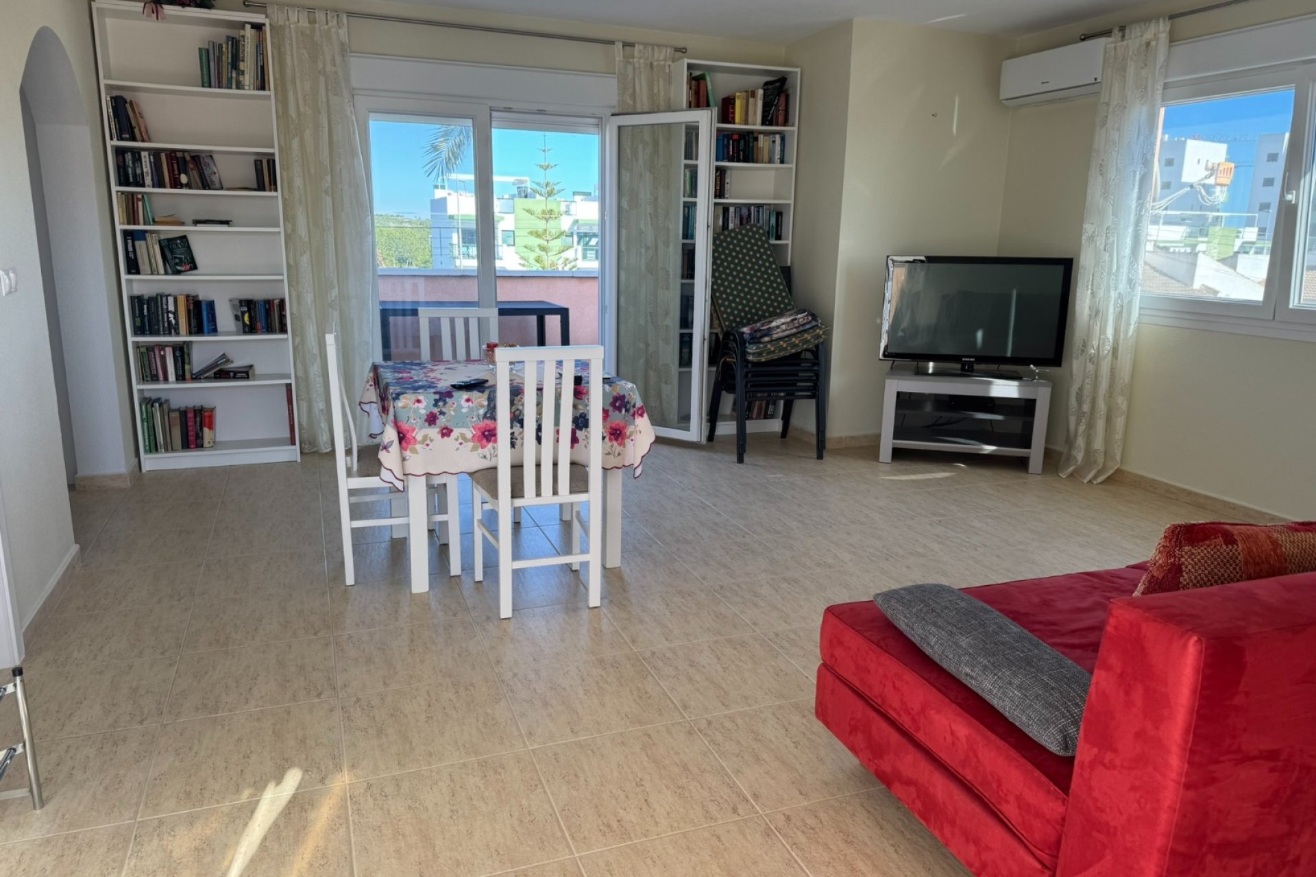 Revente - Villa - Mil Palmeras
