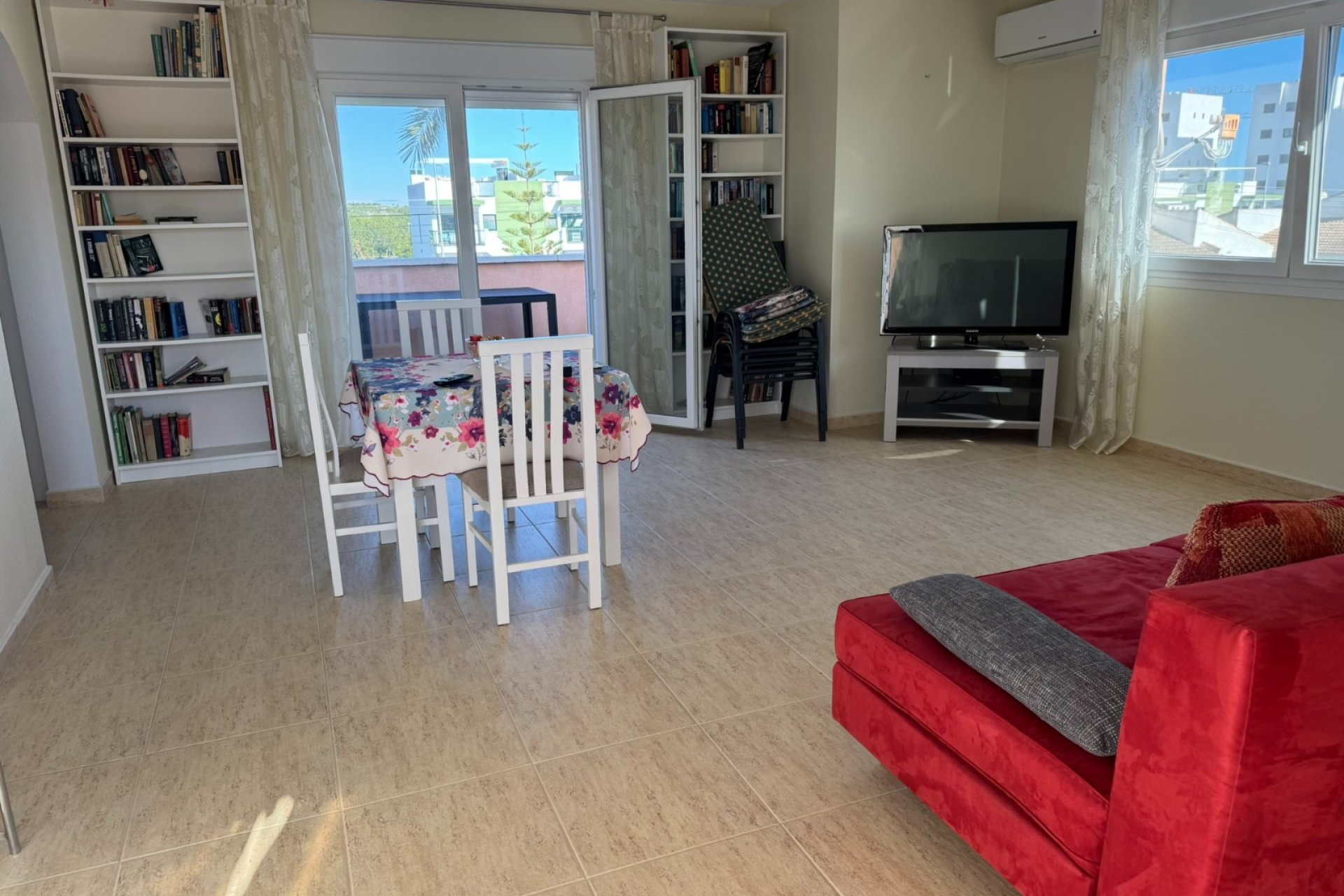 Revente - Villa - Mil Palmeras