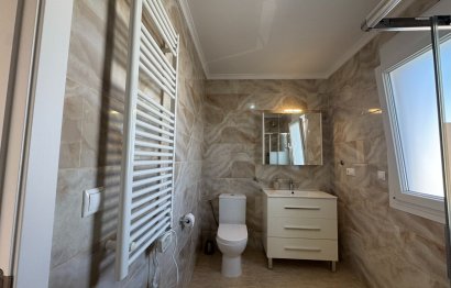 Villa · Revente - Mil Palmeras · Alicante · Espagne
