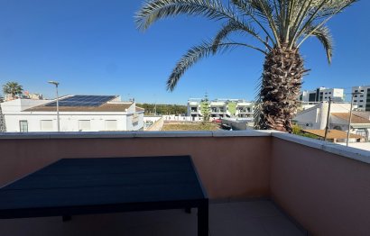 Villa · Revente - Mil Palmeras · Alicante · Espagne