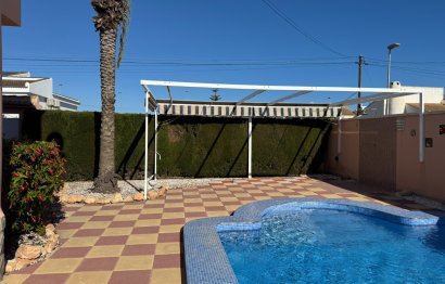 Villa · Revente - Mil Palmeras · Alicante · Espagne