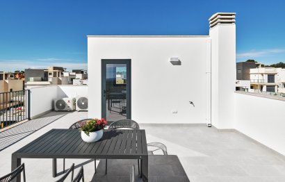 Villa · Obra nueva - San Miguel de Salinas · Alicante · España