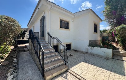 Villa · Resale - Pilar de la Horadada · Pinar de Campoverde · Alicante · Spain