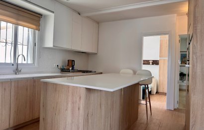 Villa · Revente - Villamartin · Alicante · Espagne