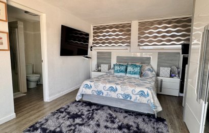 Villa · Revente - Villamartin · Alicante · Espagne