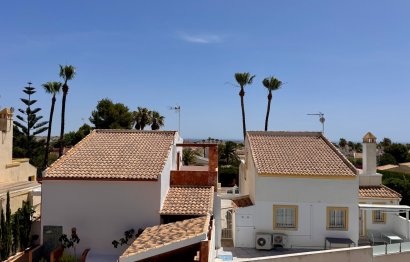 Villa · Revente - Villamartin · Alicante · Espagne