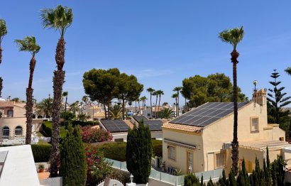 Villa · Revente - Villamartin · Alicante · Espagne