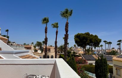 Villa · Revente - Villamartin · Alicante · Espagne