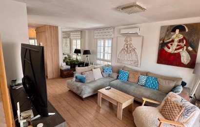 Villa · Revente - Villamartin · Alicante · Espagne