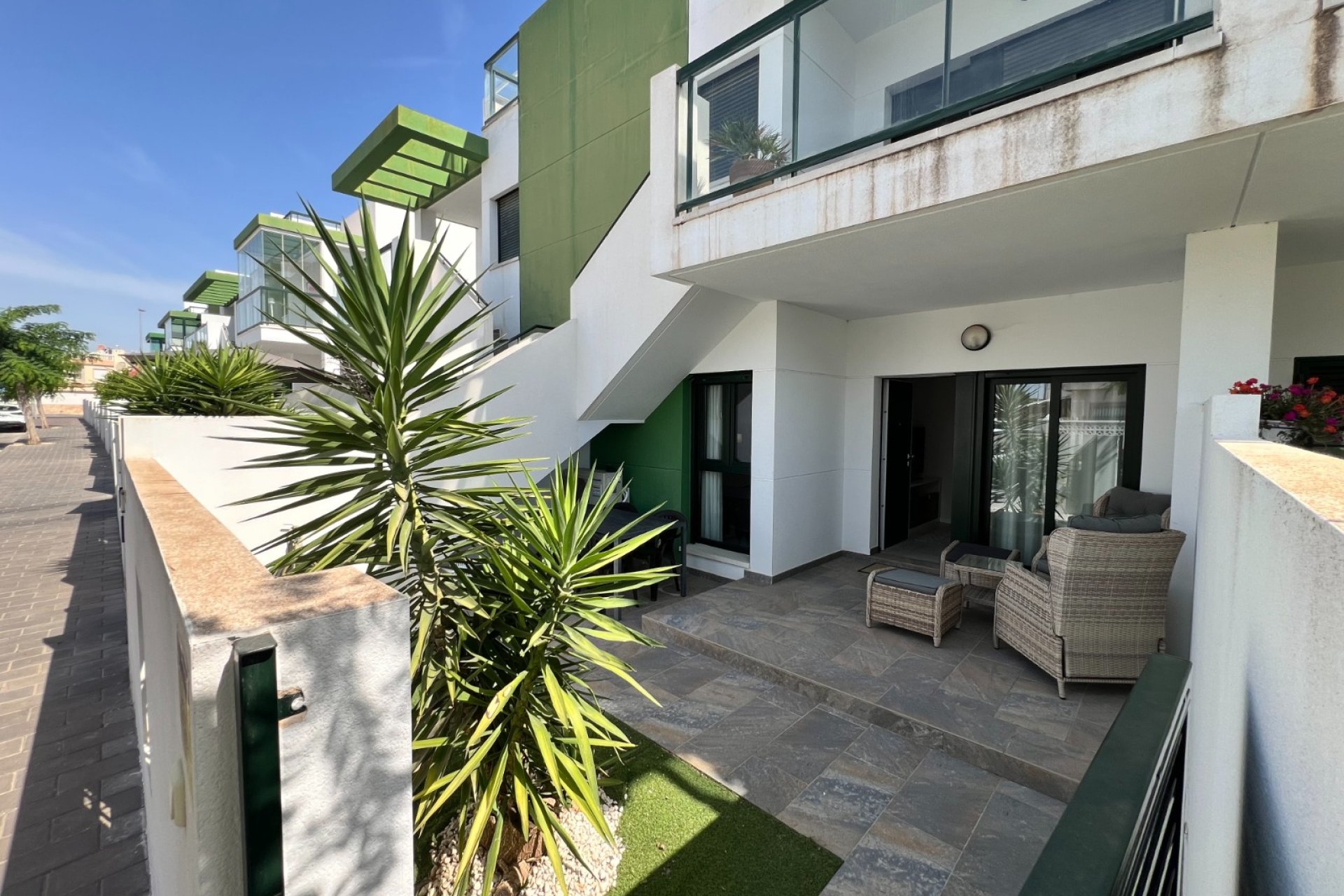 Resale - Duplex - Mil Palmeras