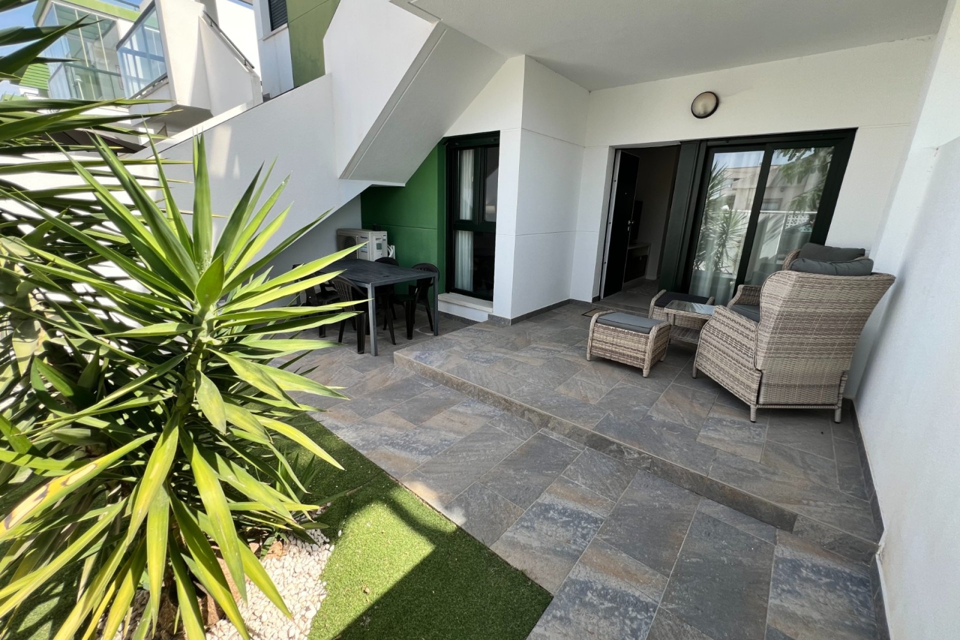 Resale - Duplex - Mil Palmeras