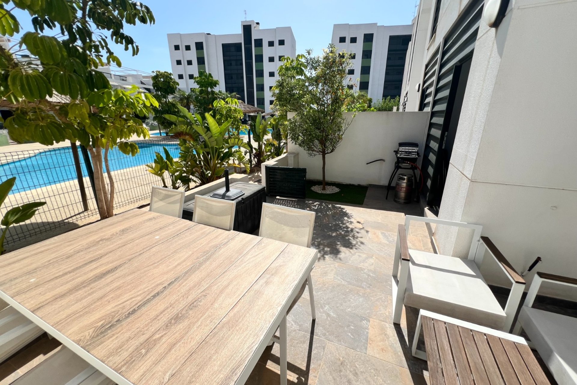 Resale - Duplex - Mil Palmeras