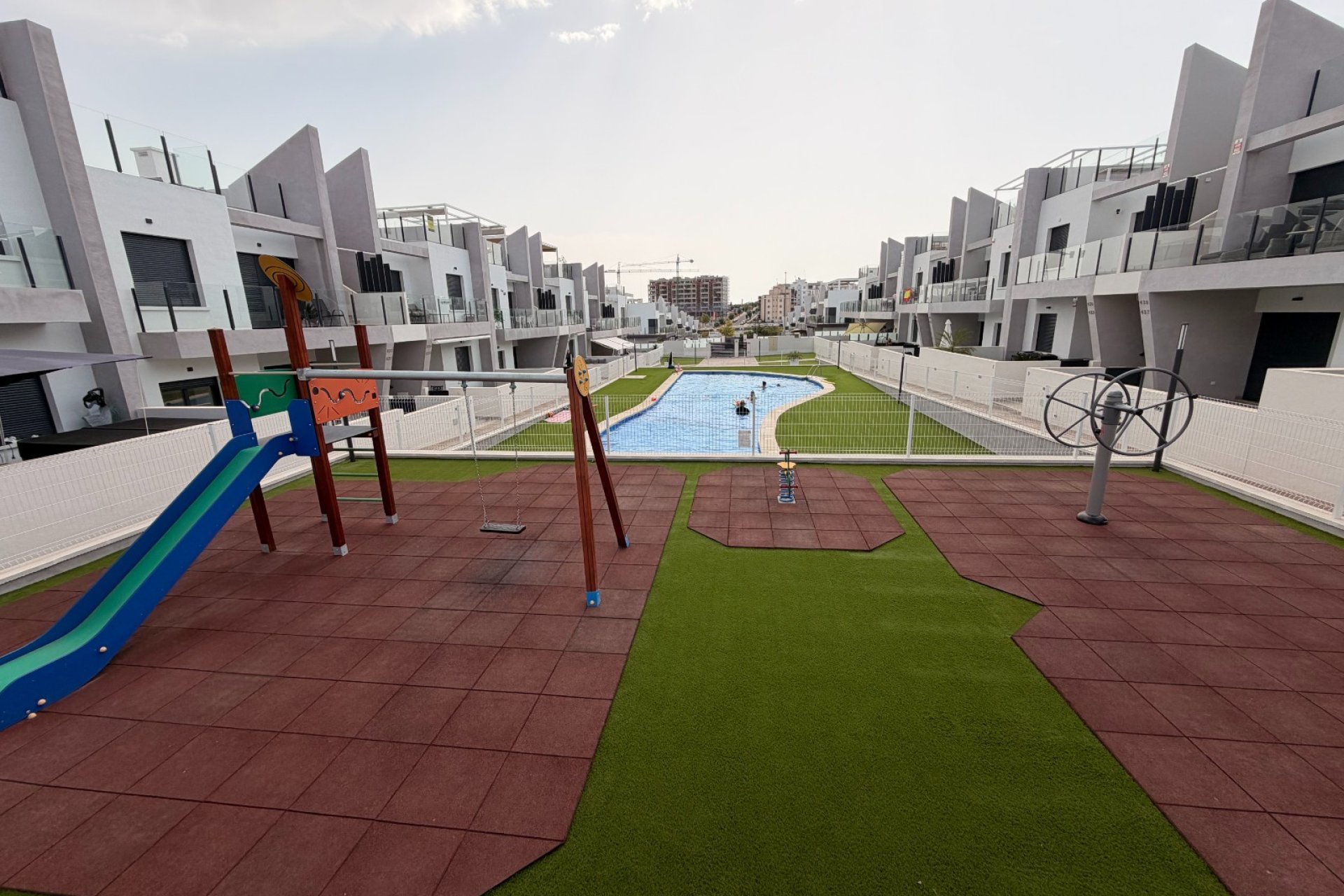 Resale - Duplex - San Miguel de Salinas