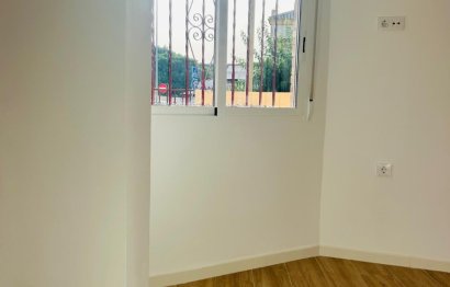 Apartment · Resale - Torre de la Horadada · Alicante · Spain