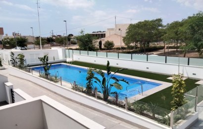 Duplex · New Build - Pilar de la Horadada · Alicante · Spain