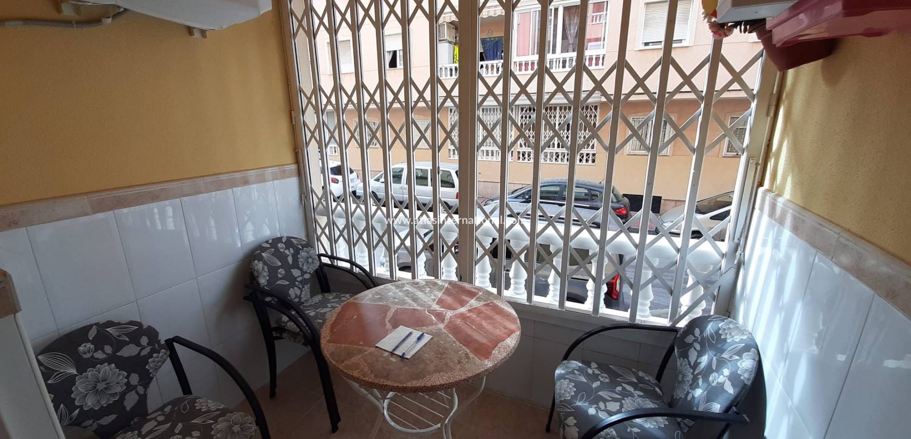 Resale - Apartamento - Torrevieja