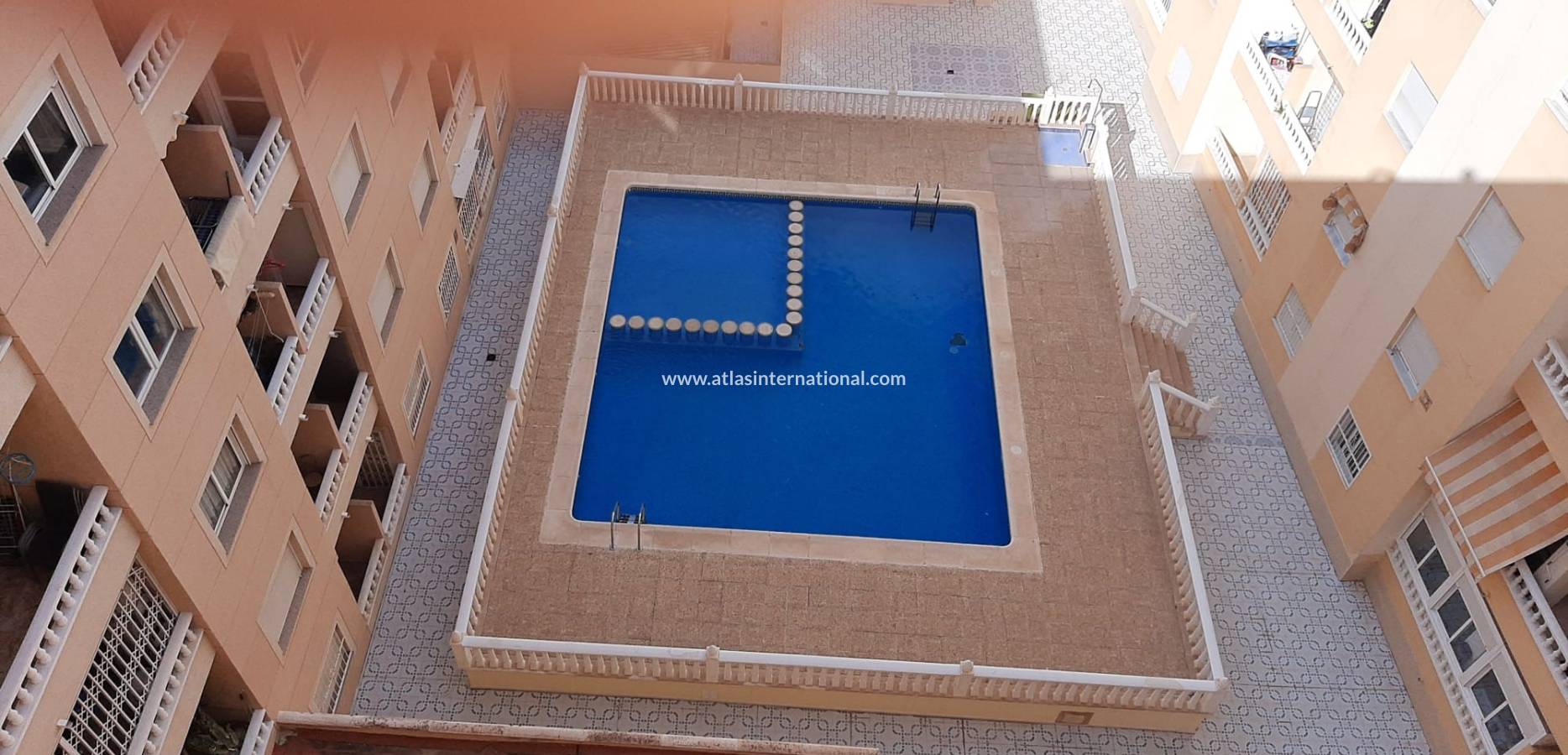 Resale - Apartamento - Torrevieja