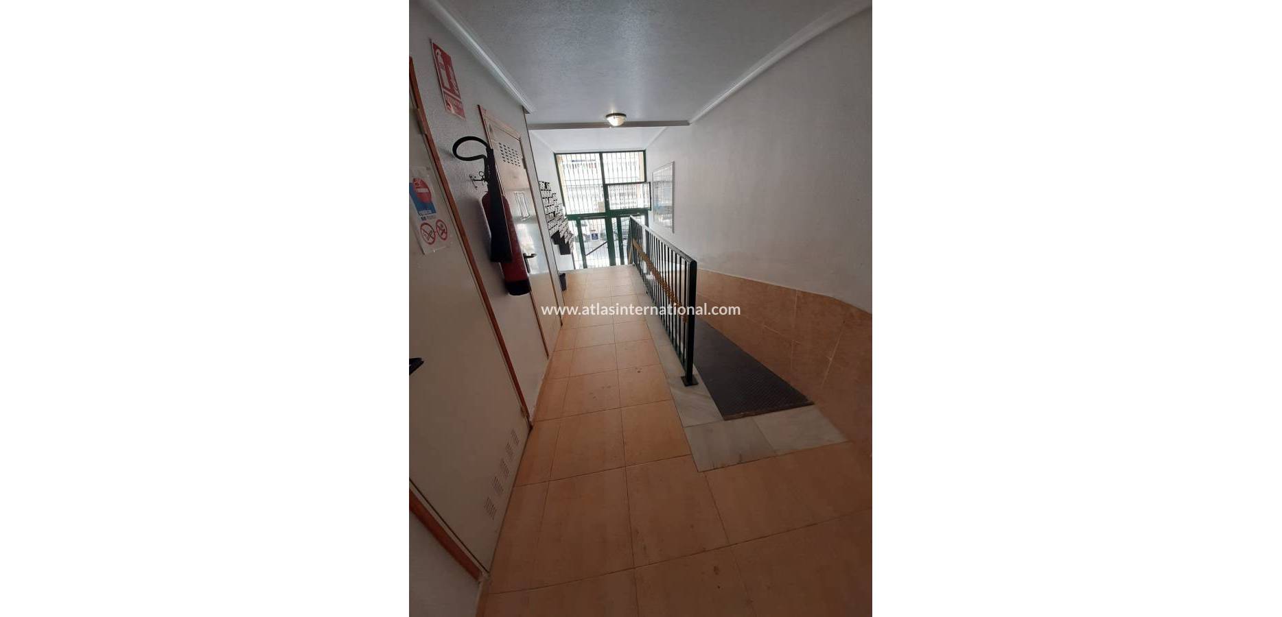 Resale - Apartamento - Torrevieja