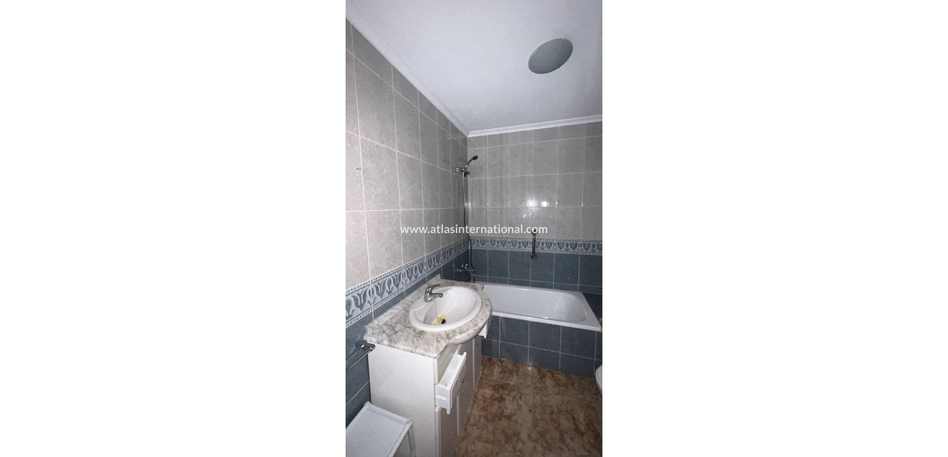 Resale - Apartamento - Torrevieja