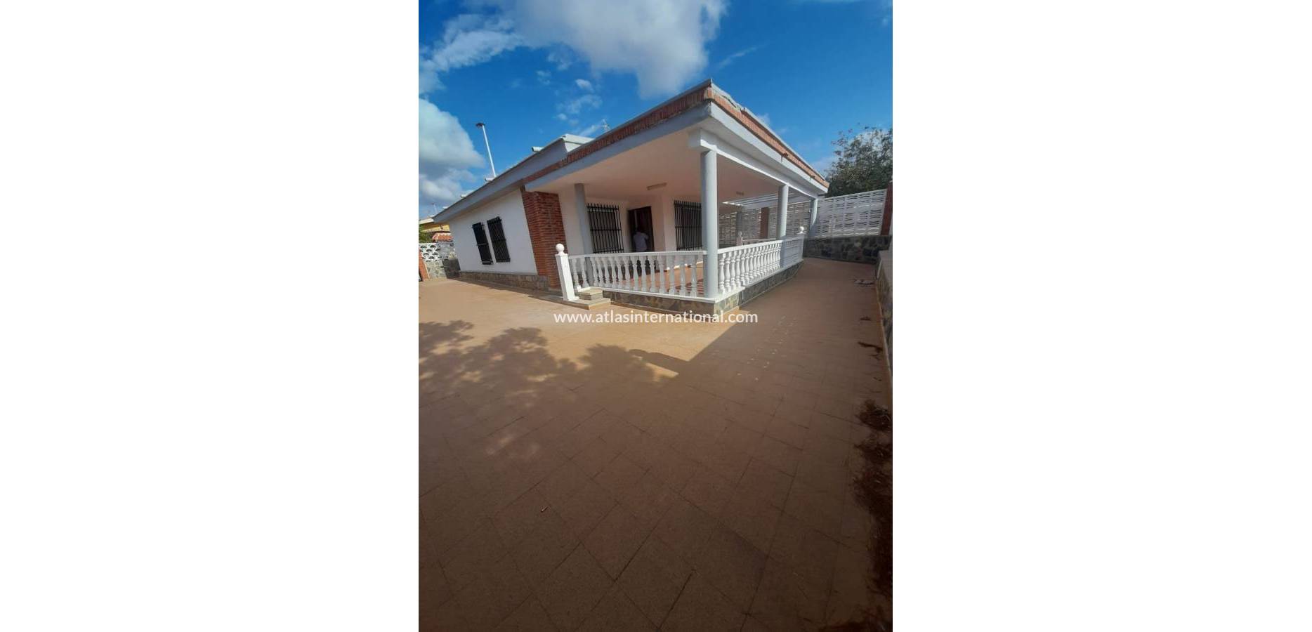 Resale - Casa o Chalet Independiente - Torrevieja