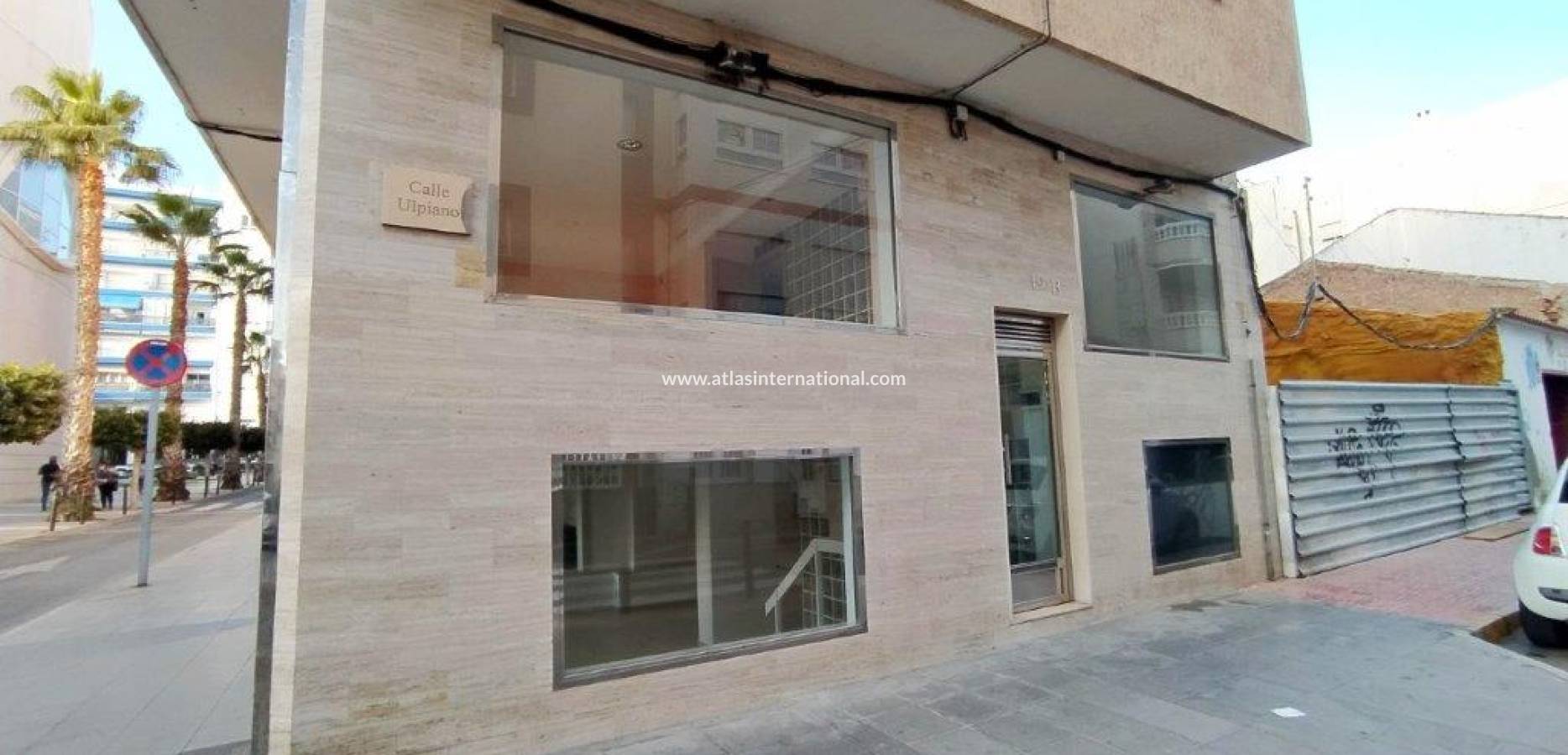 Resale - Local comercial - Torrevieja