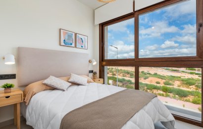 Бунгало · Новое здание - Torrevieja · Alicante · Испания