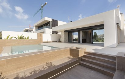Villa · Obra nueva - La Finca Golf · Alicante · España